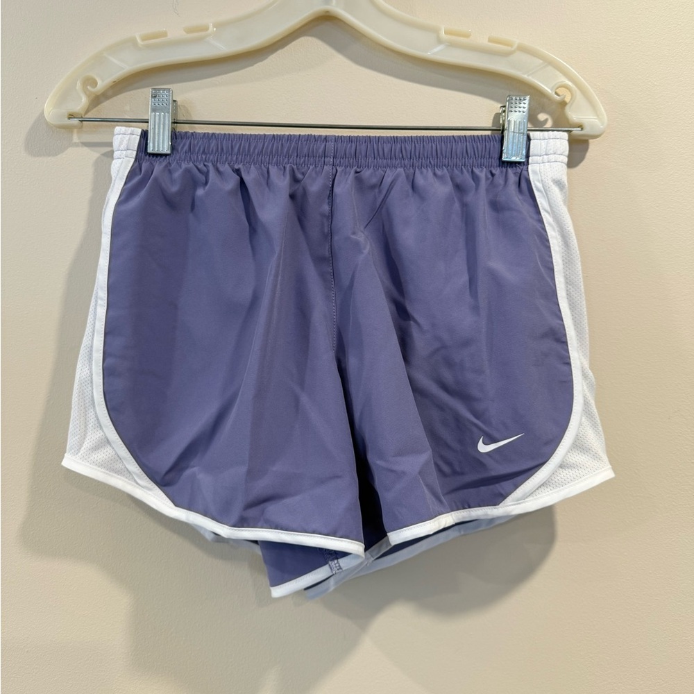 🔥NWT Nike Women's Purple Running Shorts🔥